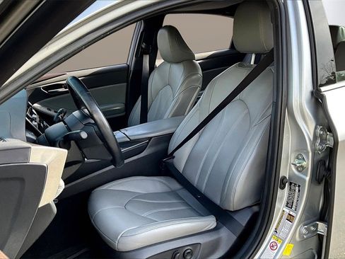 Used 2019 Toyota Avalon XLE image 20