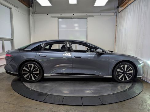 Used 2024 Lucid Air Grand Touring AWD/4WD image 9