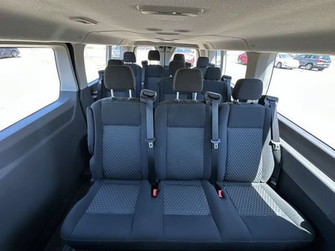 Used 2023 Ford Transit 350 XLT RWD image 26