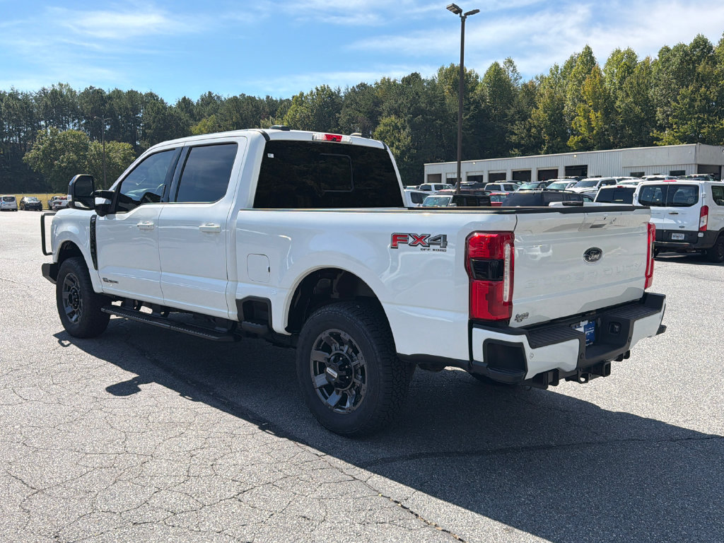 Used 2024 Ford F250 Lariat w/ Lariat Ultimate Package AWD/4WD image 5