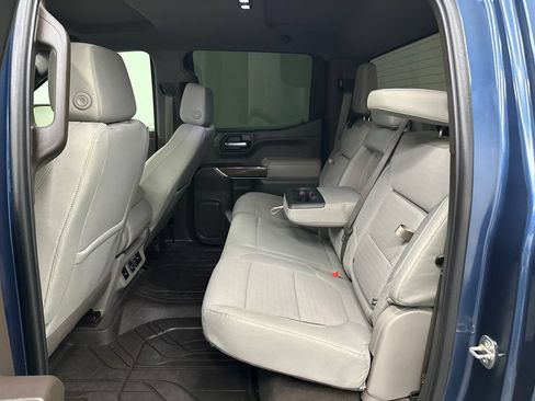 Used 2019 Chevrolet Silverado 1500 LT Trail Boss w/ Convenience Package AWD/4WD image 21