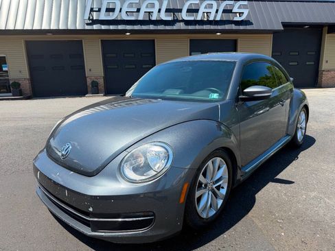 Used 2014 Volkswagen Beetle TDI FWD image 48