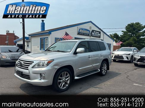 Used 2013 Lexus LX 570 4WD w/ Luxury Pkg w/Pre-crash image 1