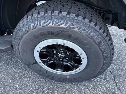 New 2025 Ford Bronco 2-Door w/ Sasquatch Package image 20