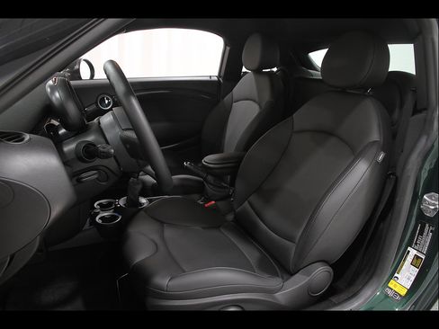 Used 2013 MINI Cooper Coupe S FWD image 5