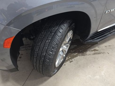 Used 2022 GMC Yukon Denali image 34