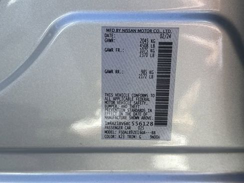 Certified 2024 Nissan Leaf S image 27