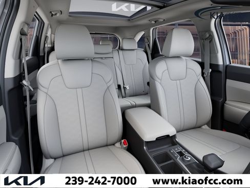 New 2026 Kia Sorento S FWD image 15