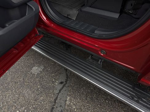 Certified 2023 Ford F150 Lariat w/ Equipment Group 502A High image 9