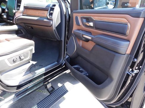 Used 2023 RAM 1500 Limited AWD/4WD image 39