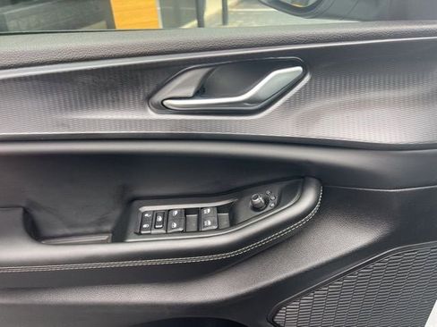 New 2025 Jeep Grand Cherokee Laredo X image 5