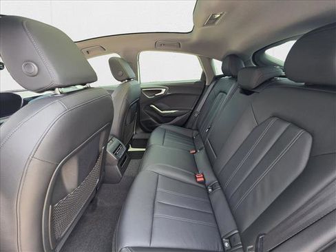 New 2025 Audi A5 2.0T Premium image 18