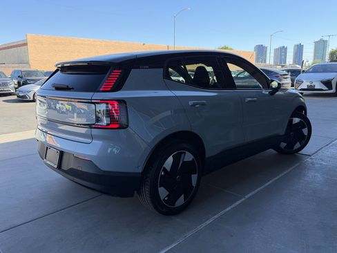 Used 2025 Volvo EX30 Ultra image 4