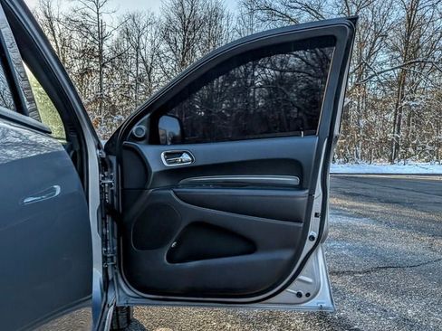 Used 2018 Dodge Durango R/T image 17