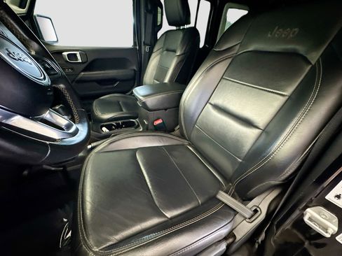 Used 2019 Jeep Wrangler Unlimited Moab w/ Quick Order Package 24M Moab image 11