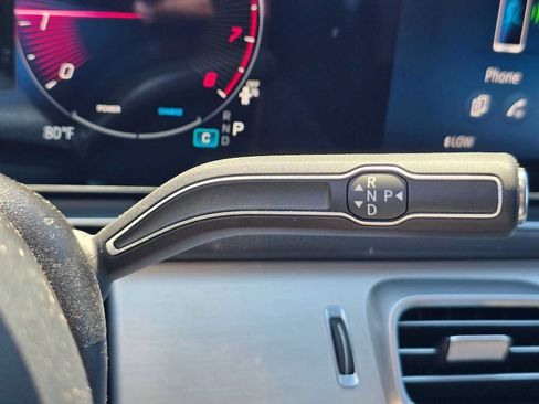 Used 2024 Mercedes-Benz GLE 350 4MATIC image 34