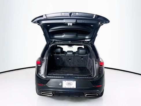 Used 2025 Land Rover Range Rover Sport SE image 6