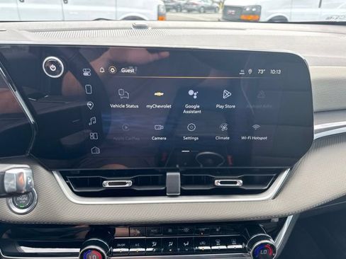 New 2026 Chevrolet Equinox LT w/ Convenience Package II FWD image 7
