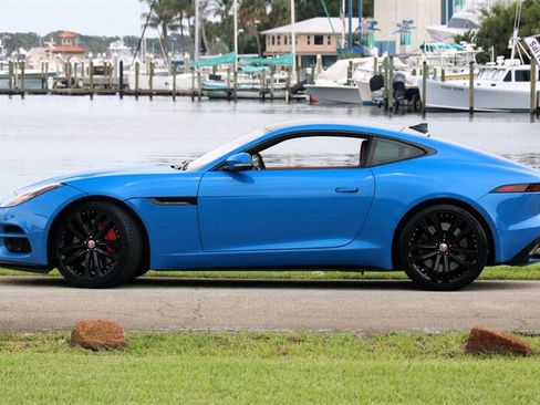 Used 2019 Jaguar F-TYPE R AWD/4WD image 6