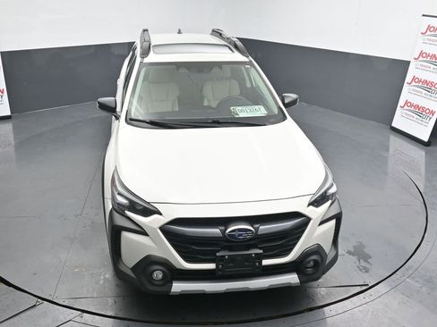 Used 2023 Subaru Outback Limited image 11