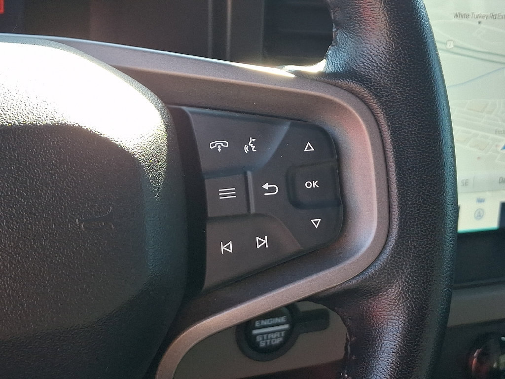 Used 2023 Ford Bronco Badlands w/ Sasquatch Package AWD/4WD image 22