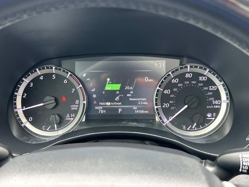 Used 2023 Toyota Highlander XLE FWD image 35