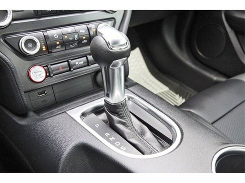 Used 2019 Ford Mustang GT image 25