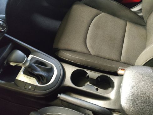 Used 2023 Kia Forte LXS w/ LXS Technology Package FWD image 26