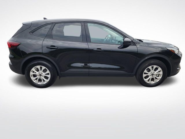 Used 2025 Ford Escape Active AWD/4WD image 6