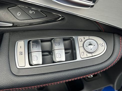 Used 2018 Mercedes-Benz GLC 43 AMG 4MATIC image 14