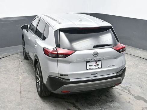 Used 2023 Nissan Rogue SV image 27
