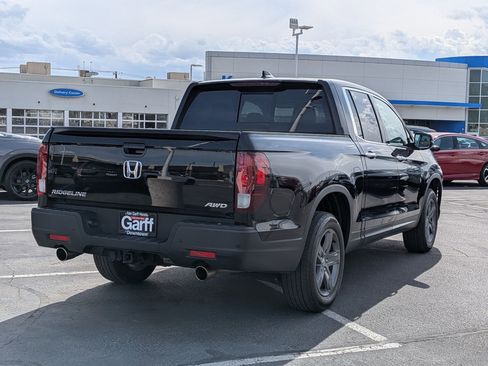 Used 2023 Honda Ridgeline RTL-E image 3