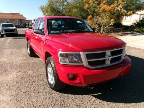 Used 2011 Dodge Dakota Big Horn image 4