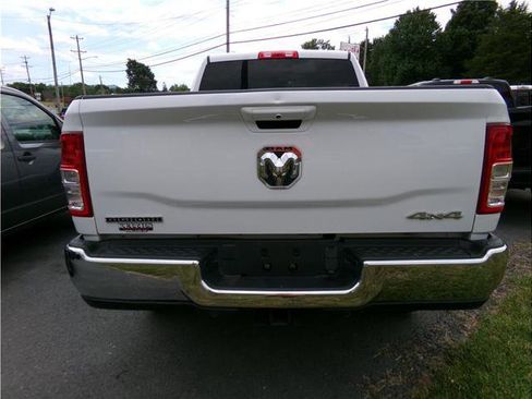 Used 2021 RAM 2500 Big Horn w/ Level 1 Equipment Group image 16