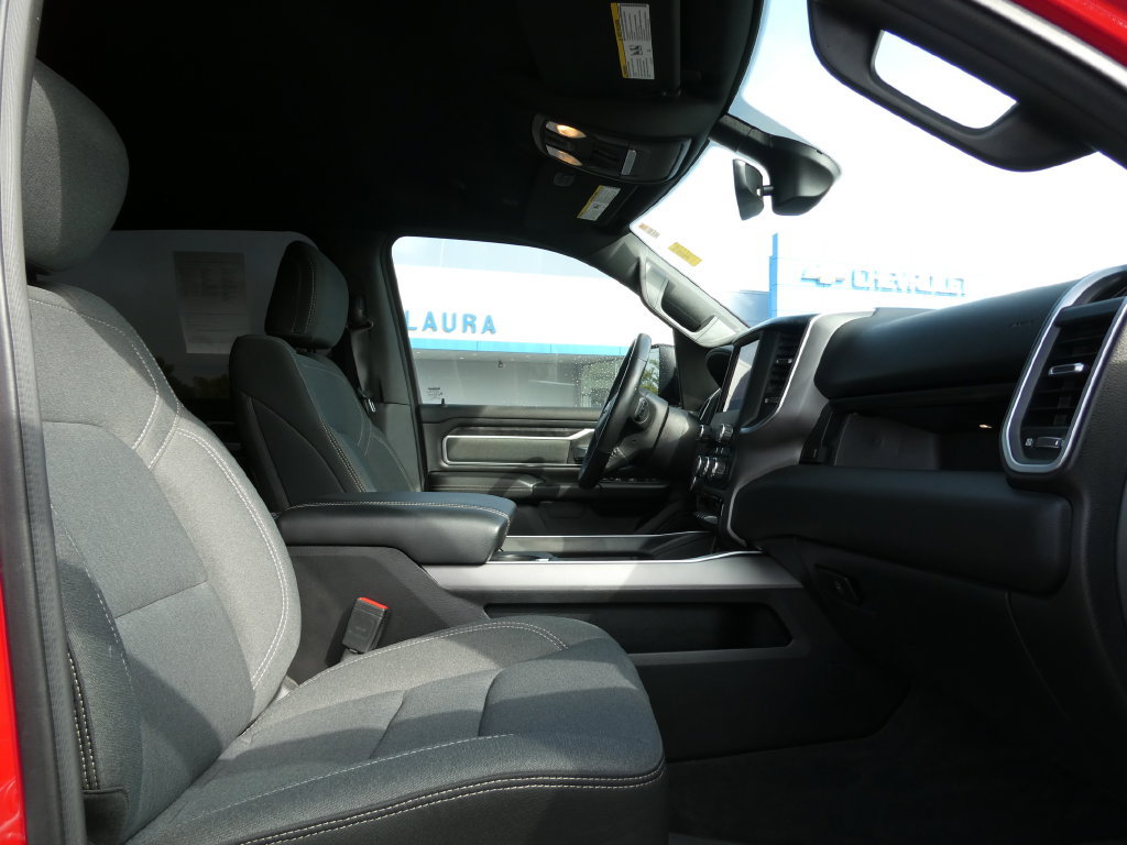 Used 2022 RAM 1500 Big Horn AWD/4WD image 13