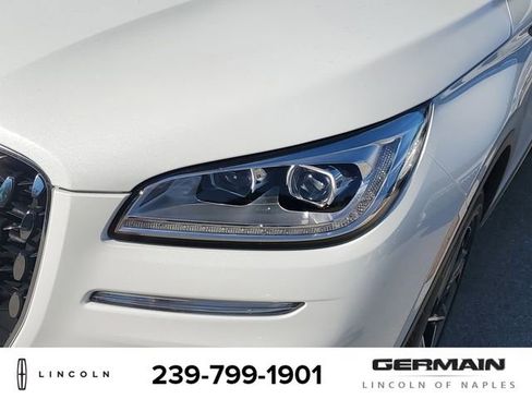 New 2026 Lincoln Corsair Reserve image 14