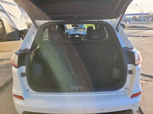 Used 2019 Jeep Cherokee High Altitude image 44