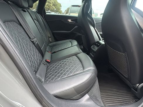 Used 2022 Audi S4 Premium Plus w/ Premium Plus Package image 26