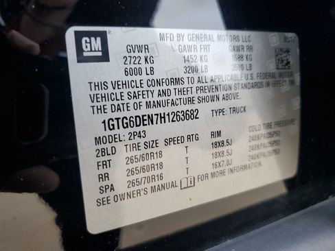 Used 2017 GMC Canyon SLT w/ Driver Alert Package image 39