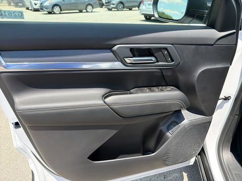 New 2026 GMC Terrain Elevation w/ Elevation Premium Package FWD image 15