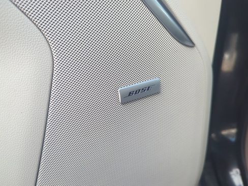 Used 2021 GMC Yukon Denali w/ Denali Premium Package image 26