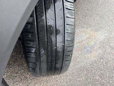 Used 2023 Ford Explorer XLT w/ Class IV Trailer Tow Package image 24