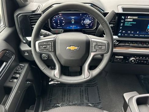 New 2026 Chevrolet Silverado 1500 LT AWD/4WD image 19