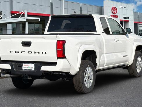New 2025 Toyota Tacoma SR5 image 5