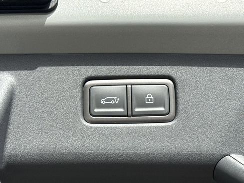 New 2026 Kia EV9 Land w/ Nightfall Edition Package image 9