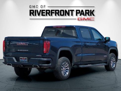 Used 2020 GMC Sierra 1500 AT4 w/ AT4 Premium Package AWD/4WD image 3