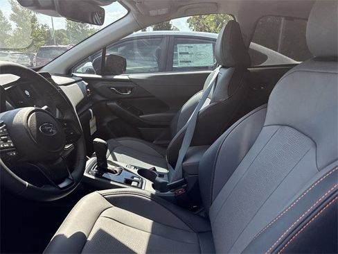 Certified 2025 Subaru Crosstrek 2.5i Limited w/ Popular Package #3A image 8