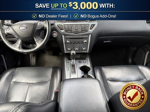 Used 2020 Nissan Pathfinder SL image 17