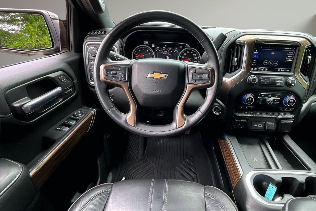 Used 2020 Chevrolet Silverado 1500 High Country w/ Z71 Off-Road Package AWD/4WD image 9