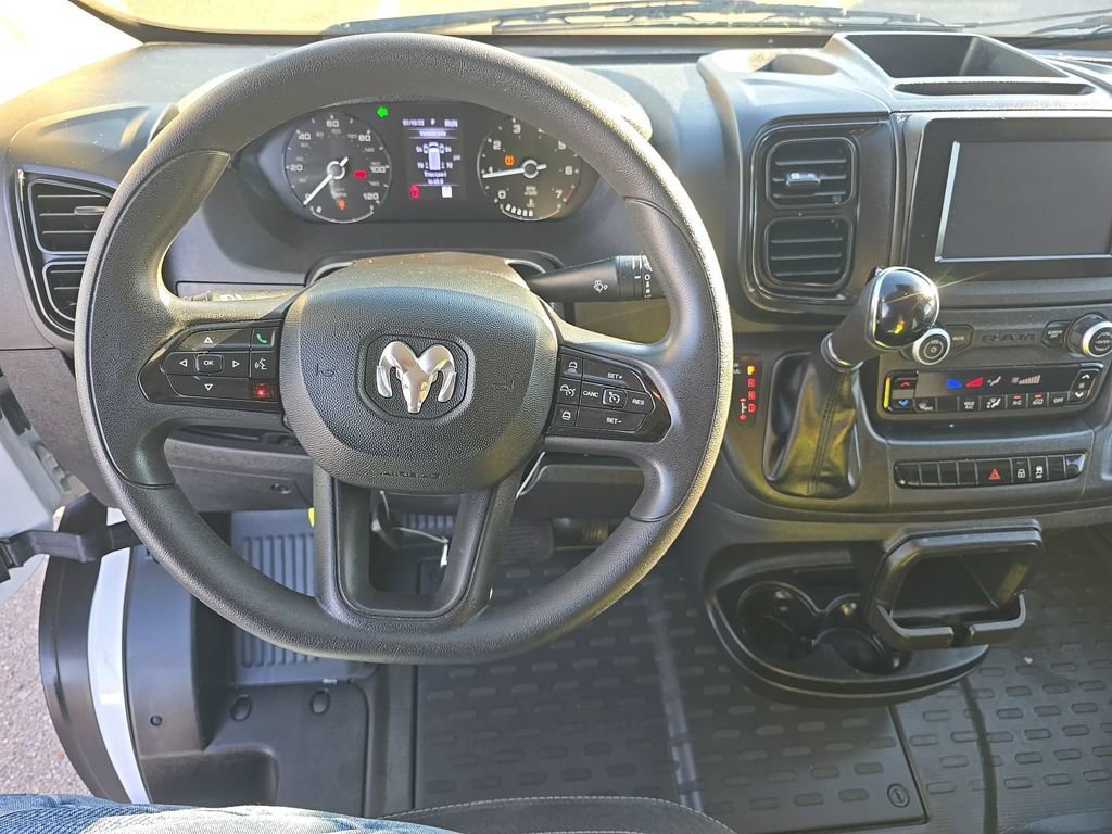 Used 2022 RAM ProMaster 2500 FWD image 6